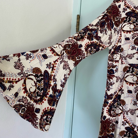 Bell Sleeve Dress with Rich Warm Colors - Picture 4 of 4